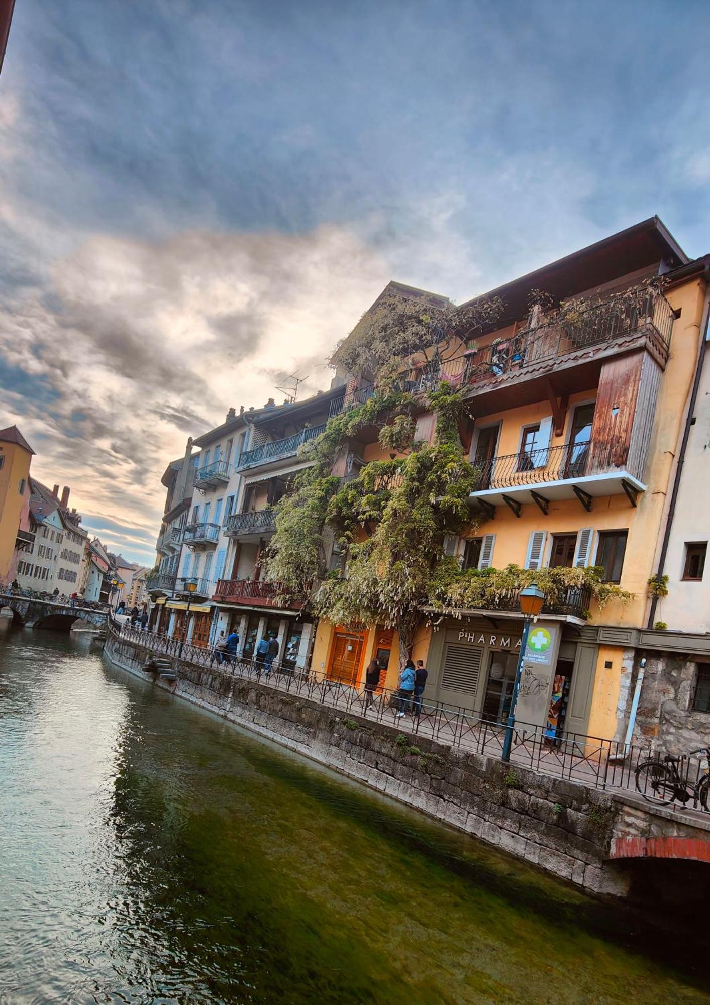 Chambre Dans Appartement Agreable Et Calme A 15 Mn Du Centre Ville Annecy Exteriör bild